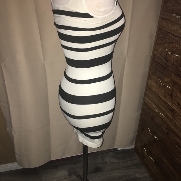 Bebe mini dress - Picture 3 of 5